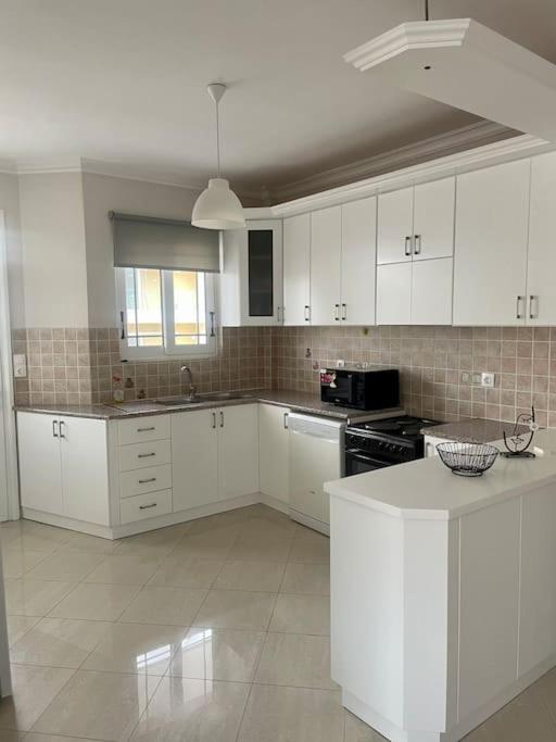 Mr. Sergio Apartment Ampavris 외부 사진